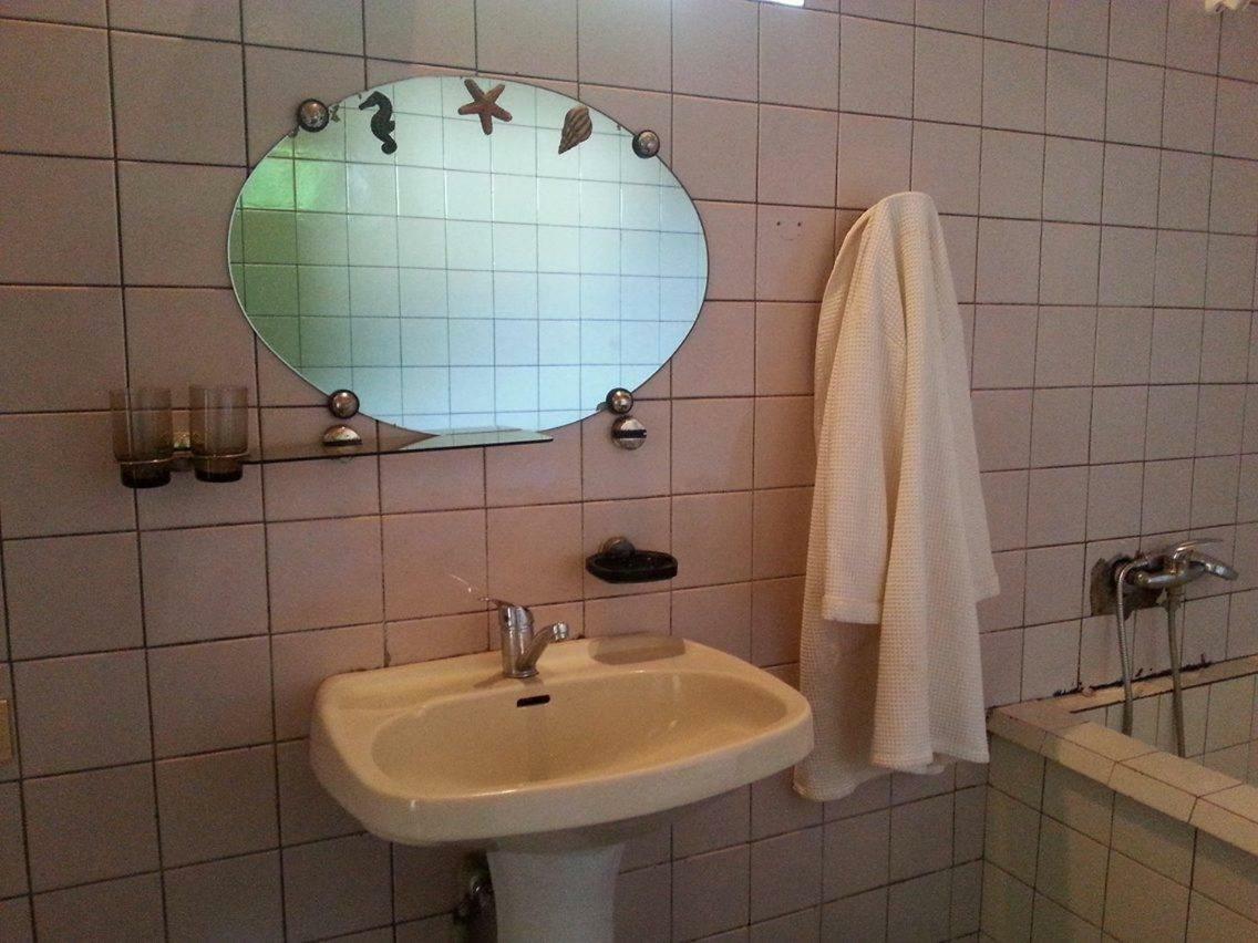 Marinas Guesthouse Kobuleti Extérieur photo